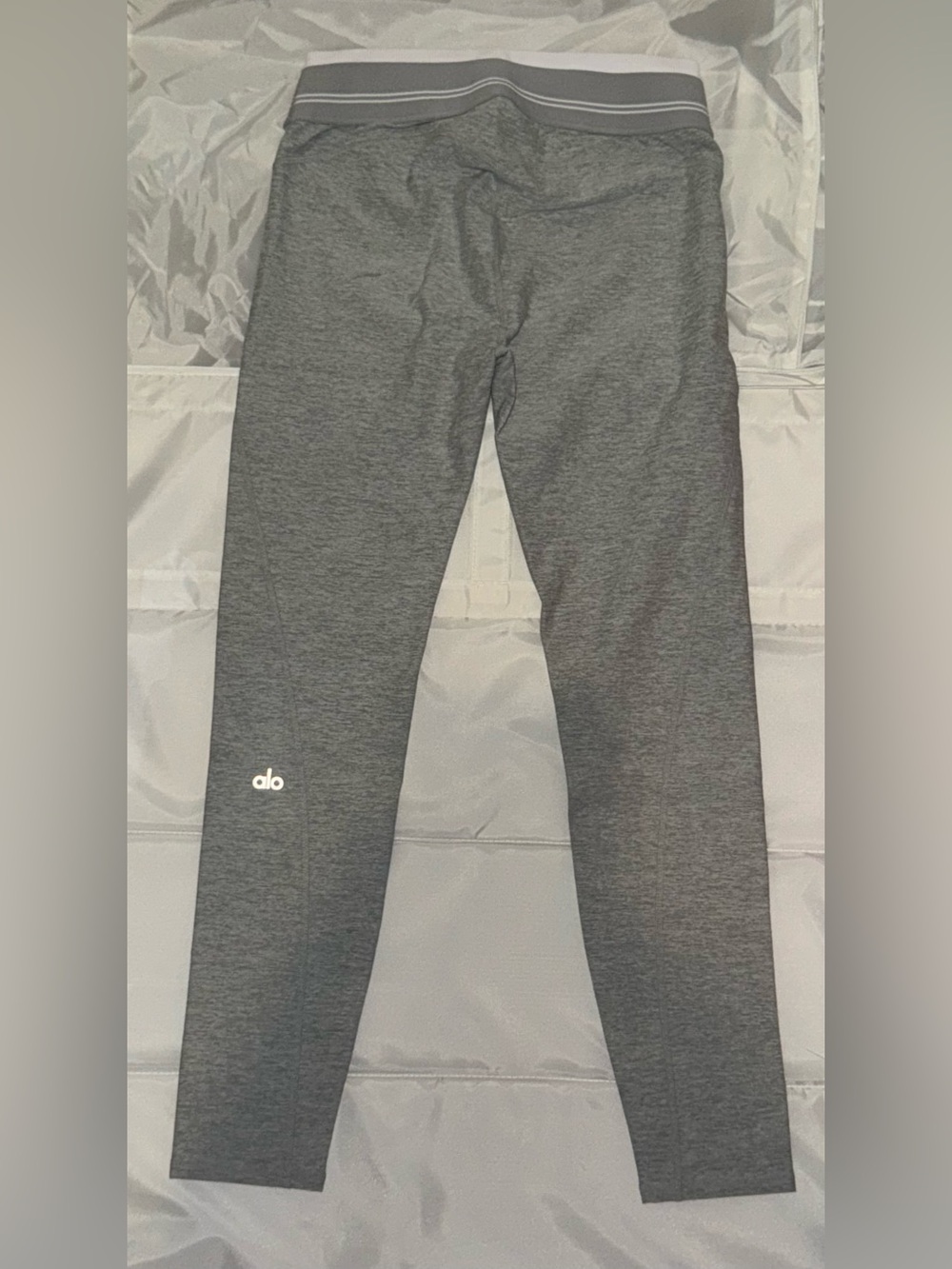 ALO Yoga Alosoft High-Waist 7/8 Better Together Legging M New - Picture 5 of 6